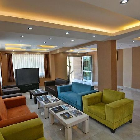 Airport Guelluek Otel Milas Zewnętrze zdjęcie